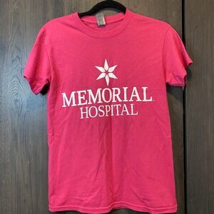 Gildan Memorial Hospital Graphic T-Shirt Pink Short Sleeve DryBlend Womens Small